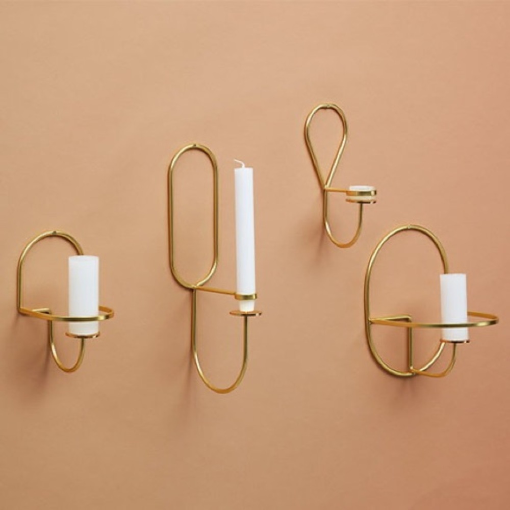 Pair of Hay lup wall brass candle holders
